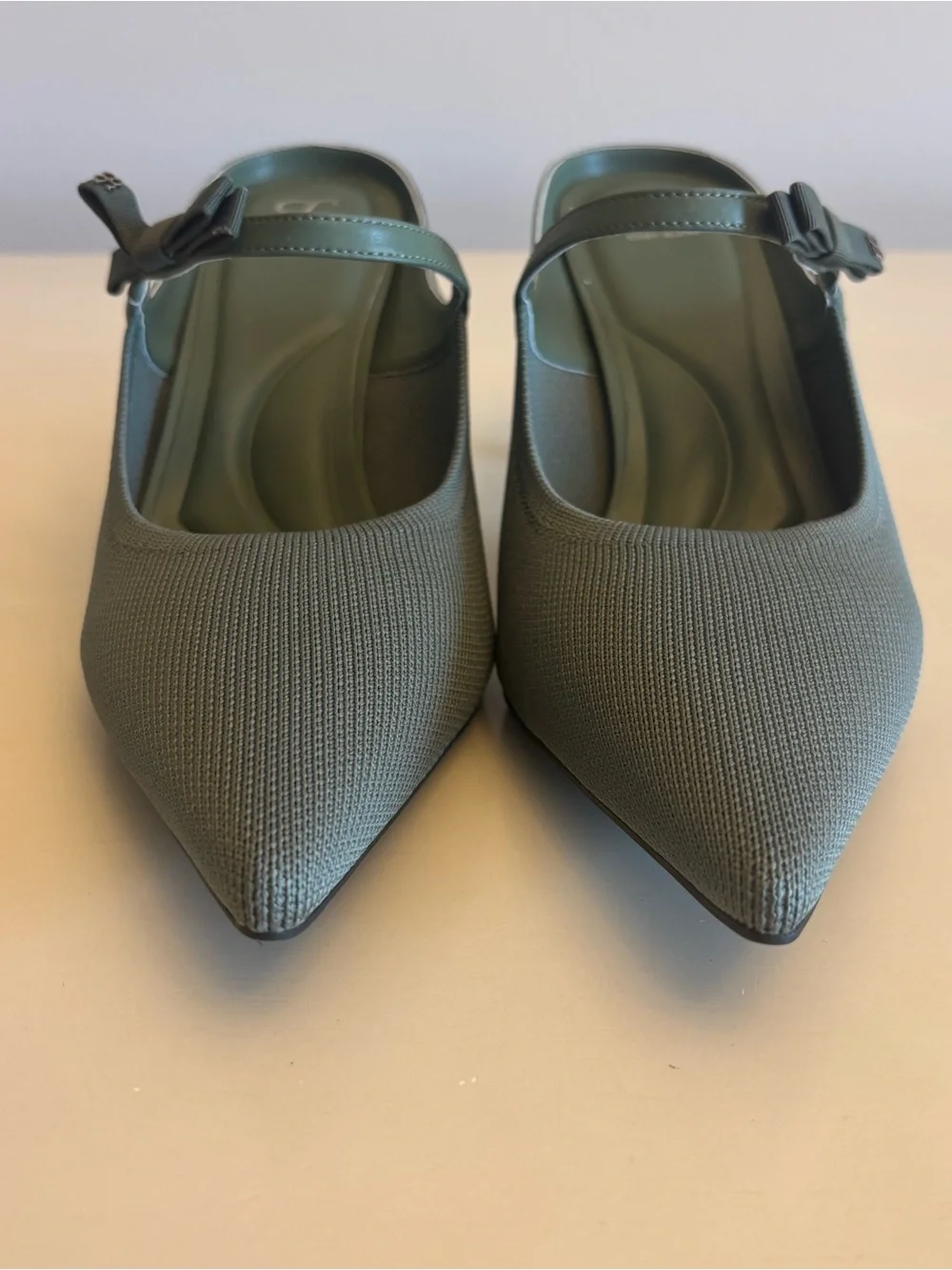 COSY ISLAND GraceLithe Bow Pointed Toe Heeled Mule Green Size 11